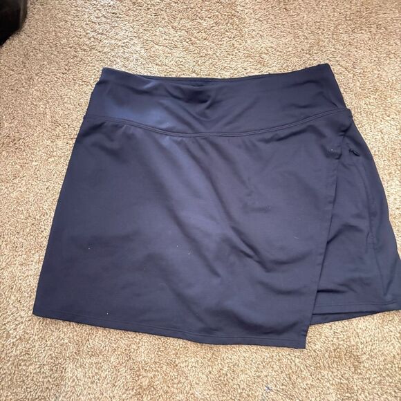 Athleta Navy blue skort asymmetrical hem Size Small - Picture 1 of 4